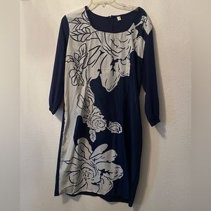 Dress-gently used